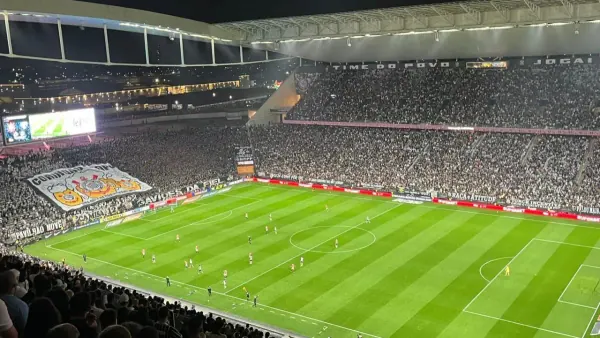 Corintianos estão preocupados com a possibilidade de queda para a Série B